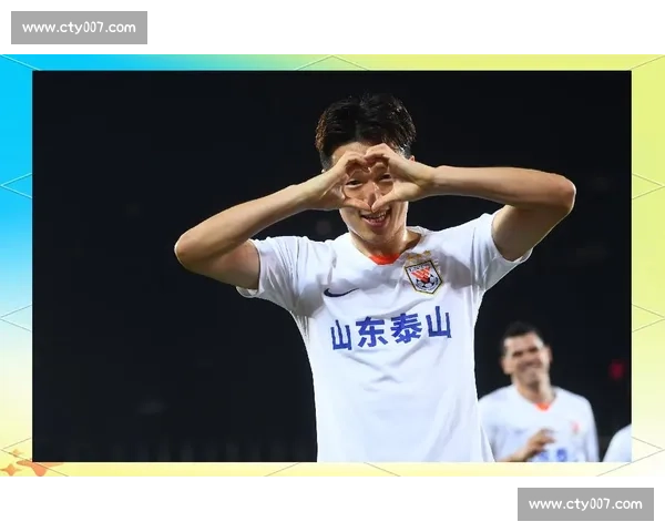 泰山 9 轮不败搅局争冠!媒体人:理顺即冲冠级 泰山 9 轮不败搅局争冠!媒体人:理顺即冲冠级